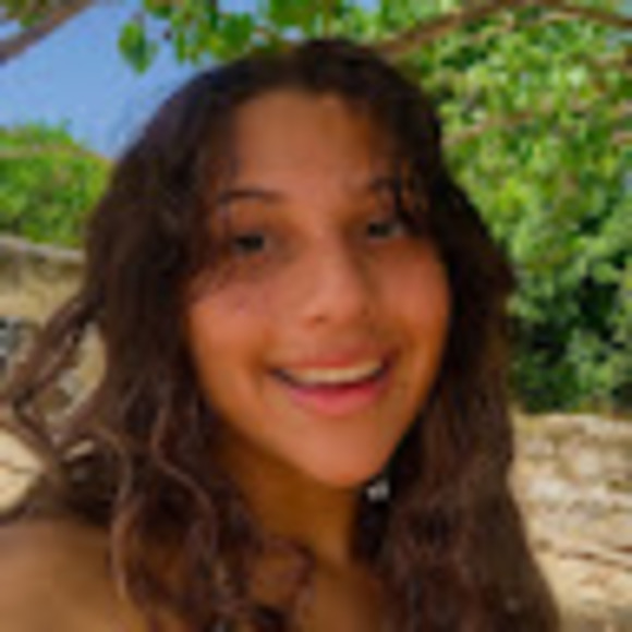 Meet your Posher, Yahleona - Picture 1 of 1